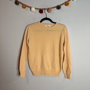 Vintage Cashmere by Pringle beige crewneck sweater